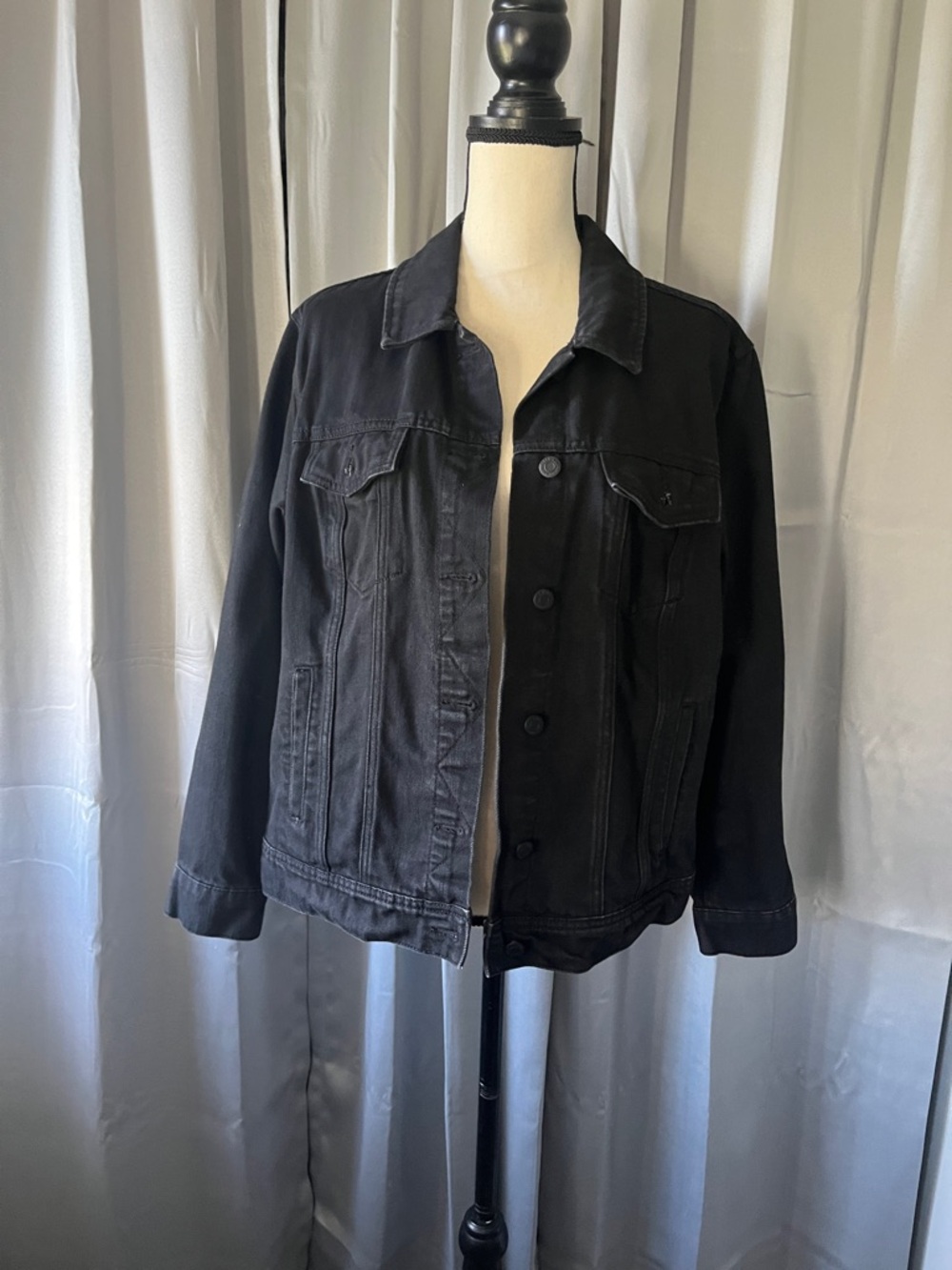 Old Navy Black Jean Jacket